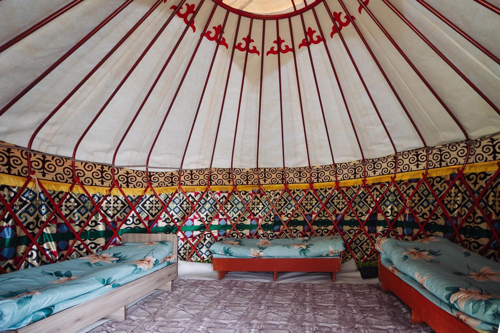 Eco Yurt Camp Arashan Hotel Teploklyuchenka Exterior foto